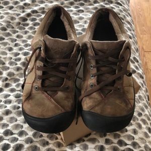 Women’s Keen Hiking Shoes